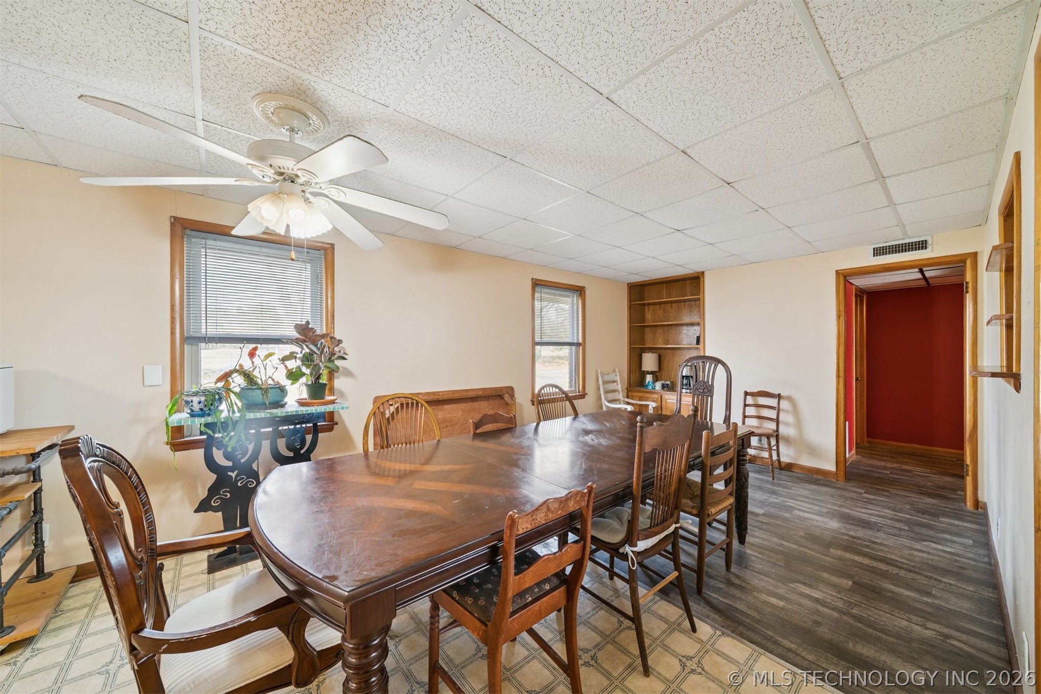 16017 E 580 Road