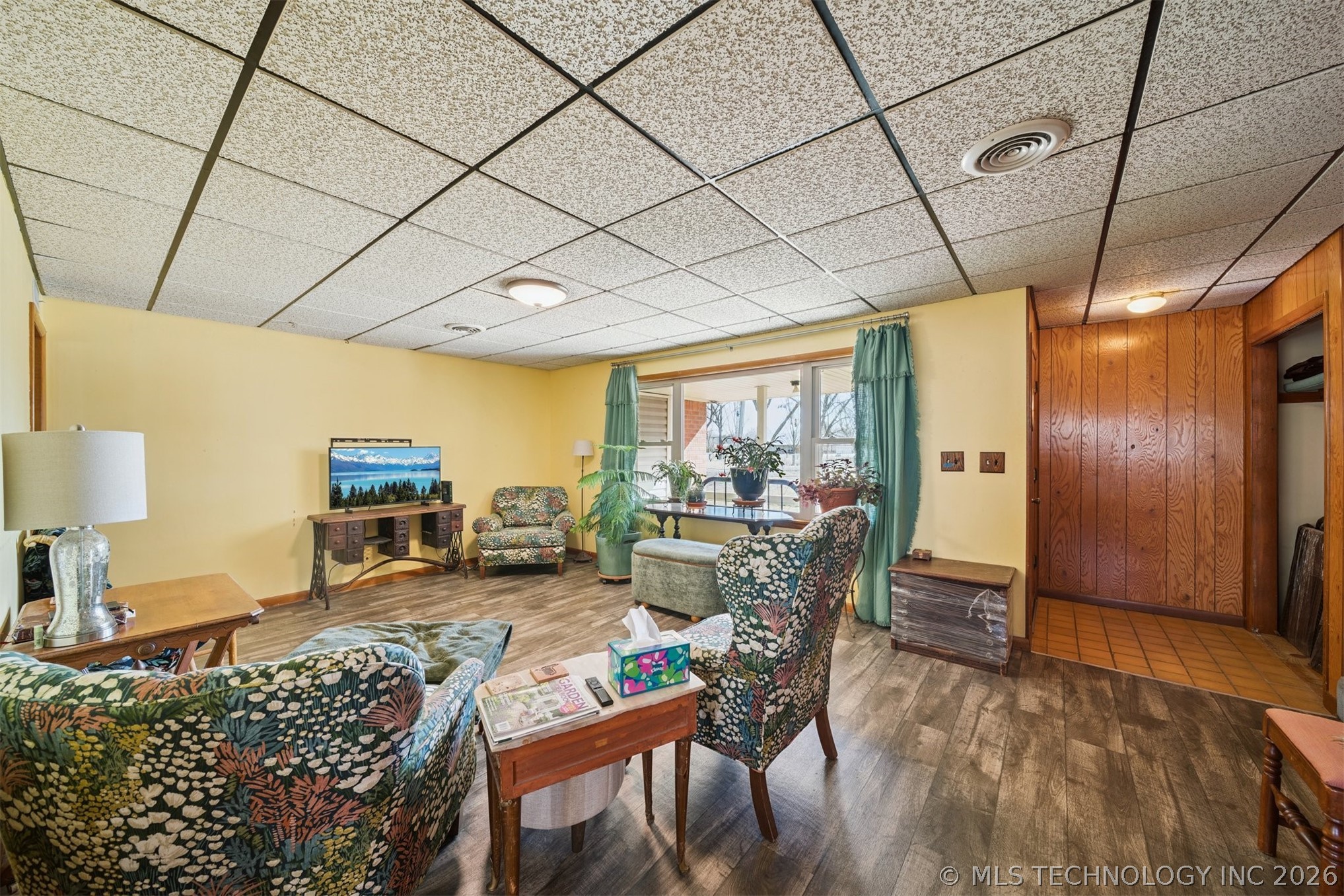 16017 E 580 Road