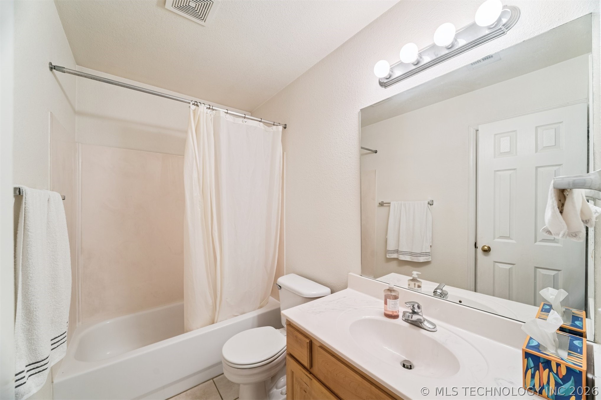 19820 E 45th Street S