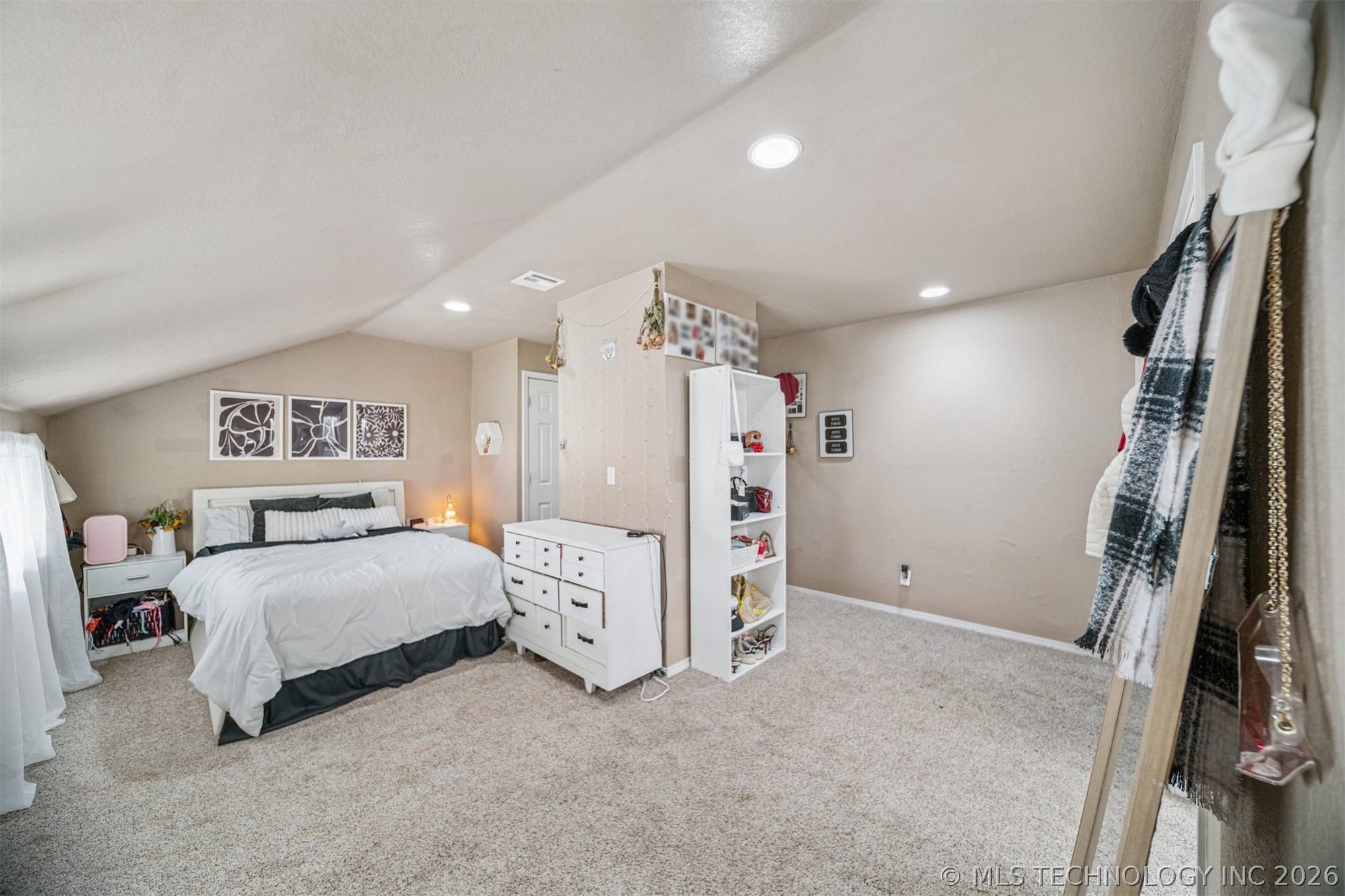 10594 E Birch Street