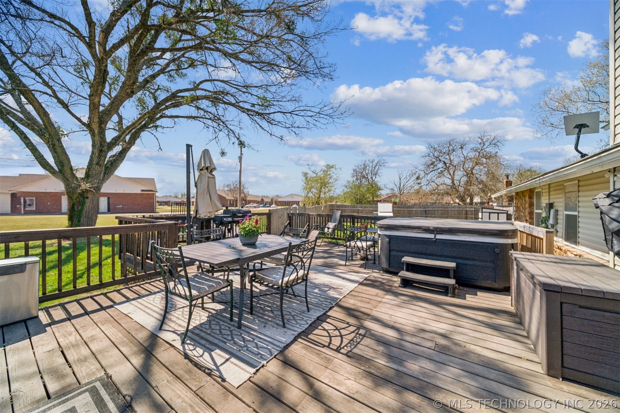 10594 E Birch Street