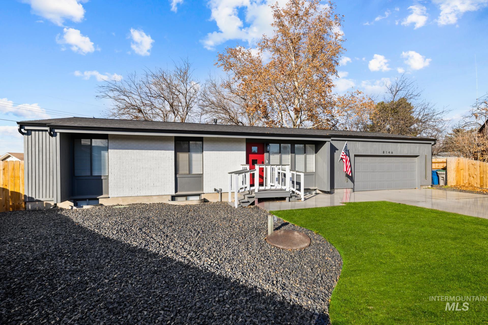 8146 W Hummel Dr.