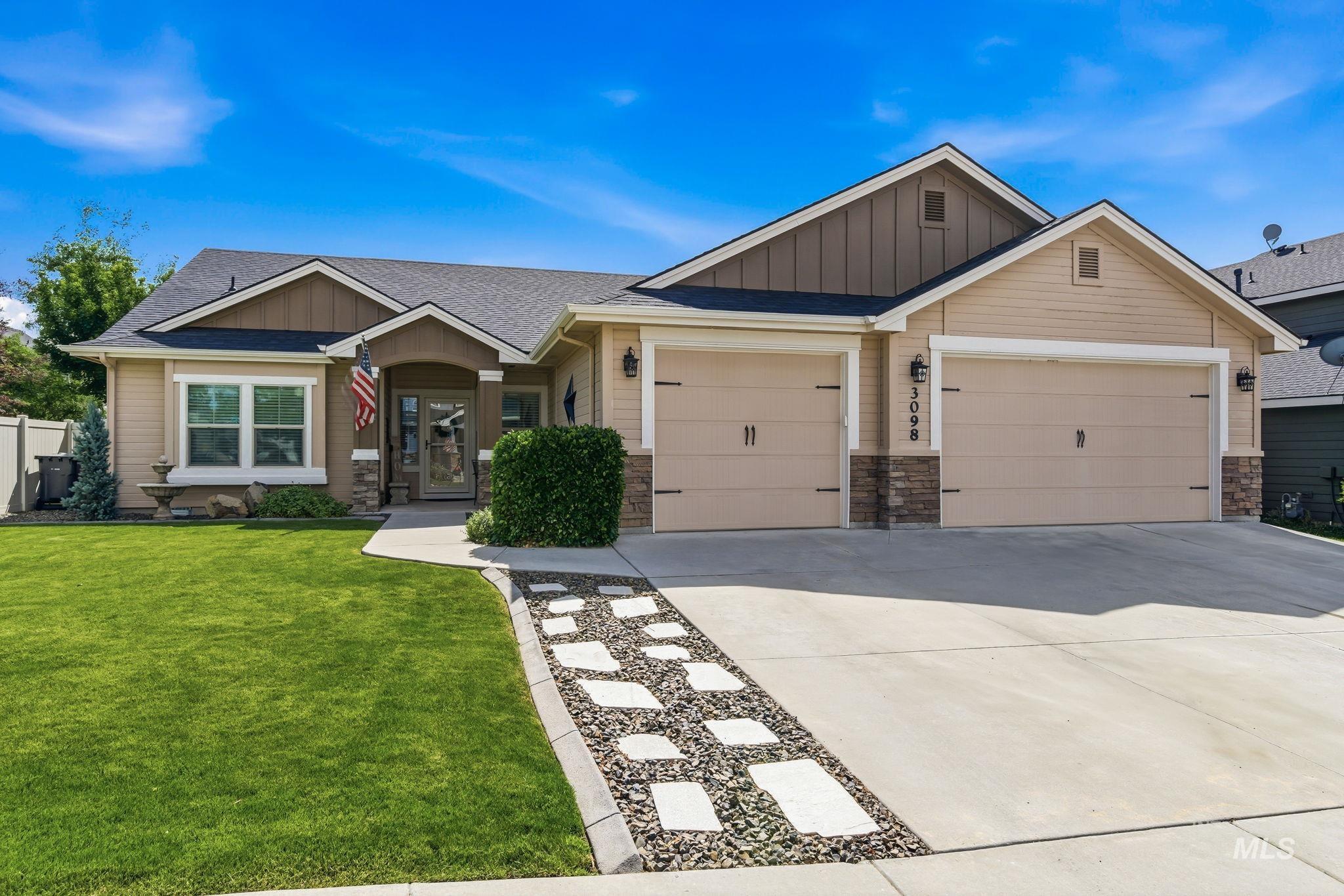 3098 N Cherry Laurel Way