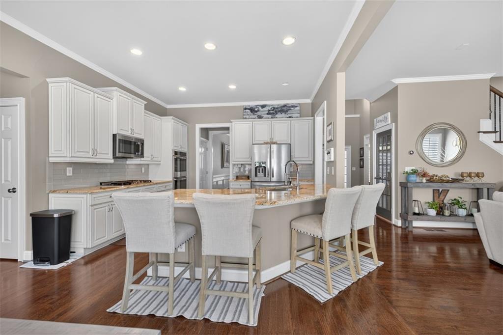 1060 Water View Lane