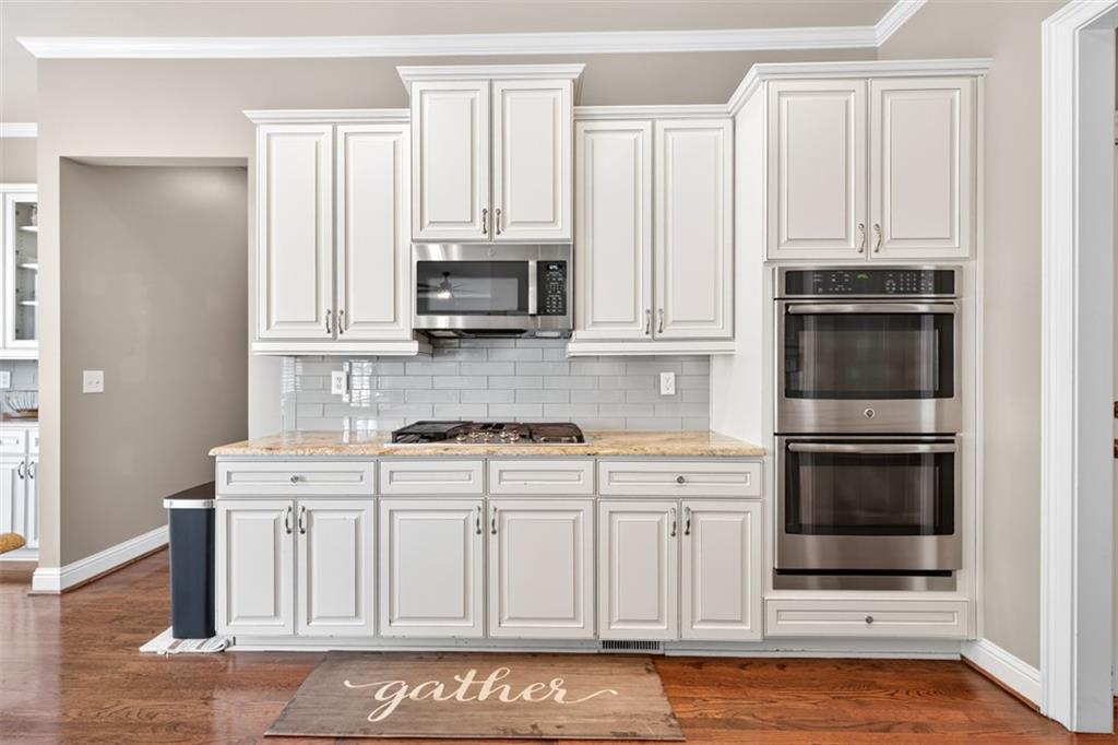 1060 Water View Lane