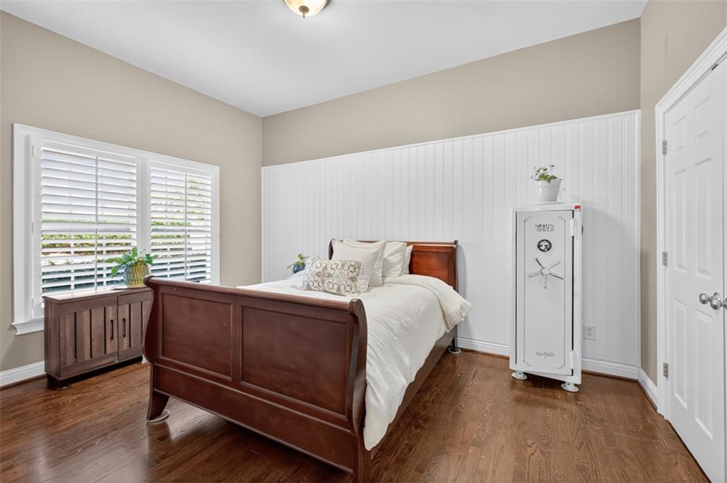 1060 Water View Lane