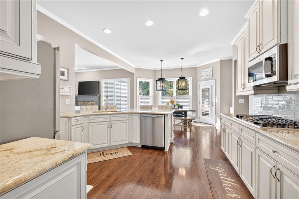 1060 Water View Lane