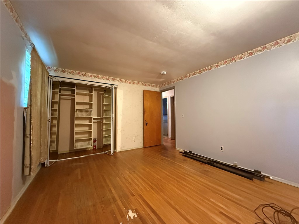 9 Amesbury Road