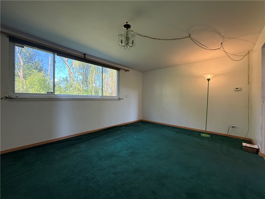 9 Amesbury Road