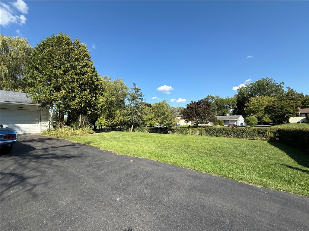 9 Amesbury Road