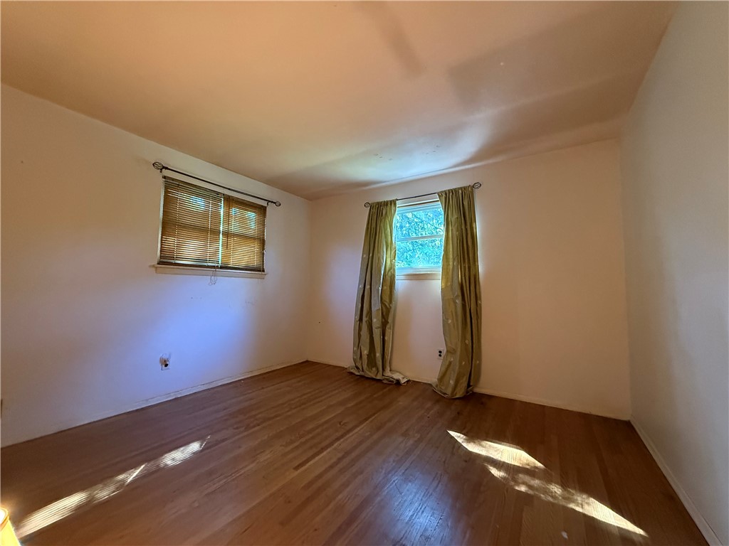 9 Amesbury Road