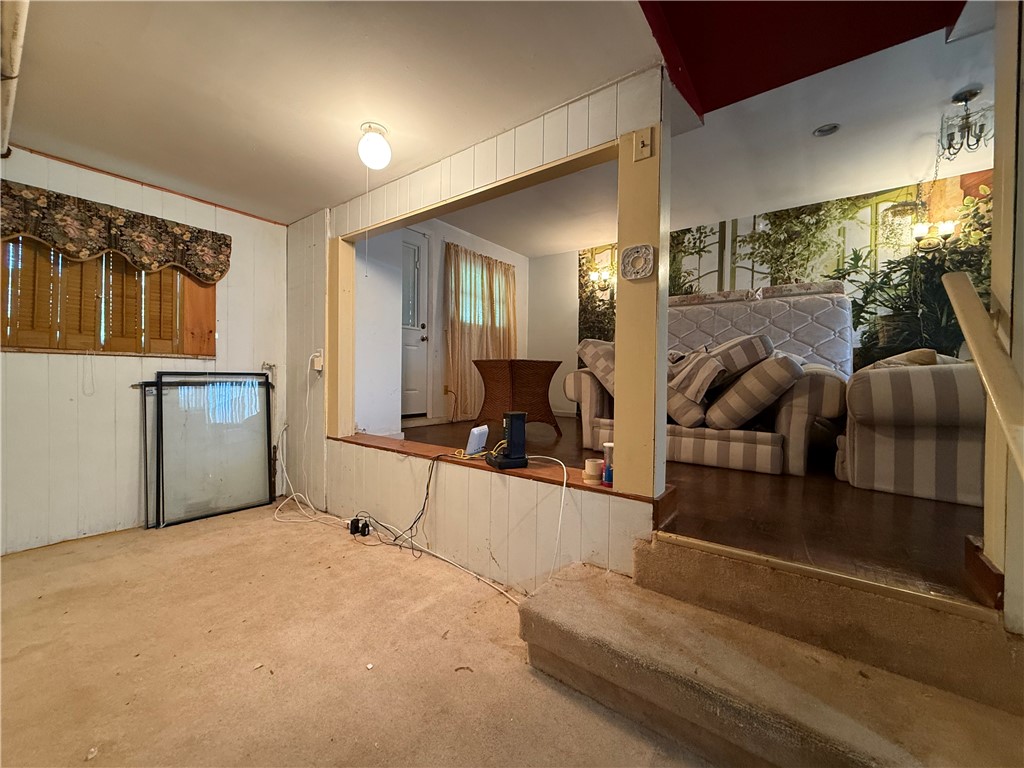 9 Amesbury Road