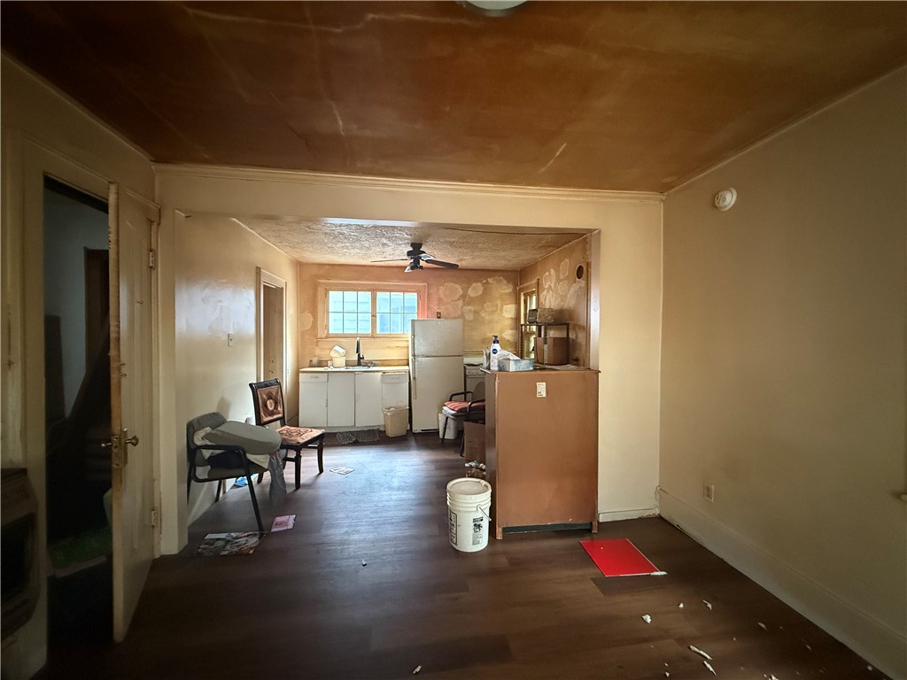 1038 Clinton Avenue South