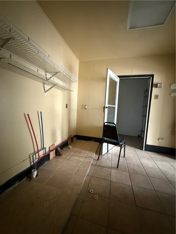 1038 Clinton Avenue South