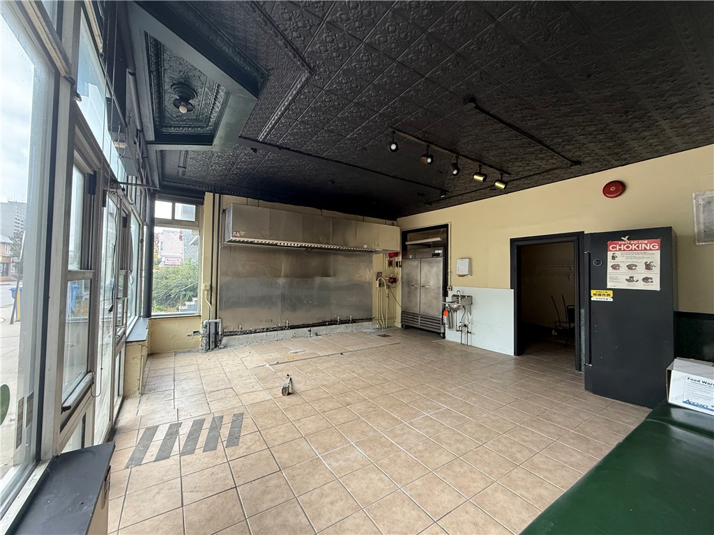 1038 Clinton Avenue South