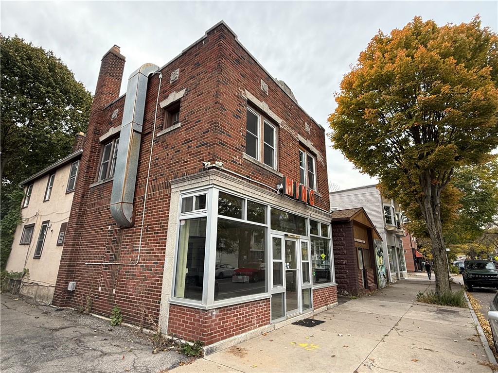 1038 Clinton Avenue South