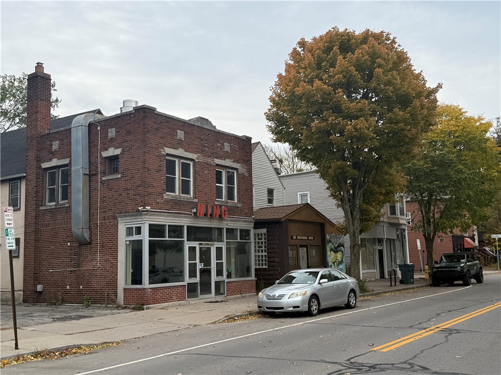 1038 Clinton Avenue South