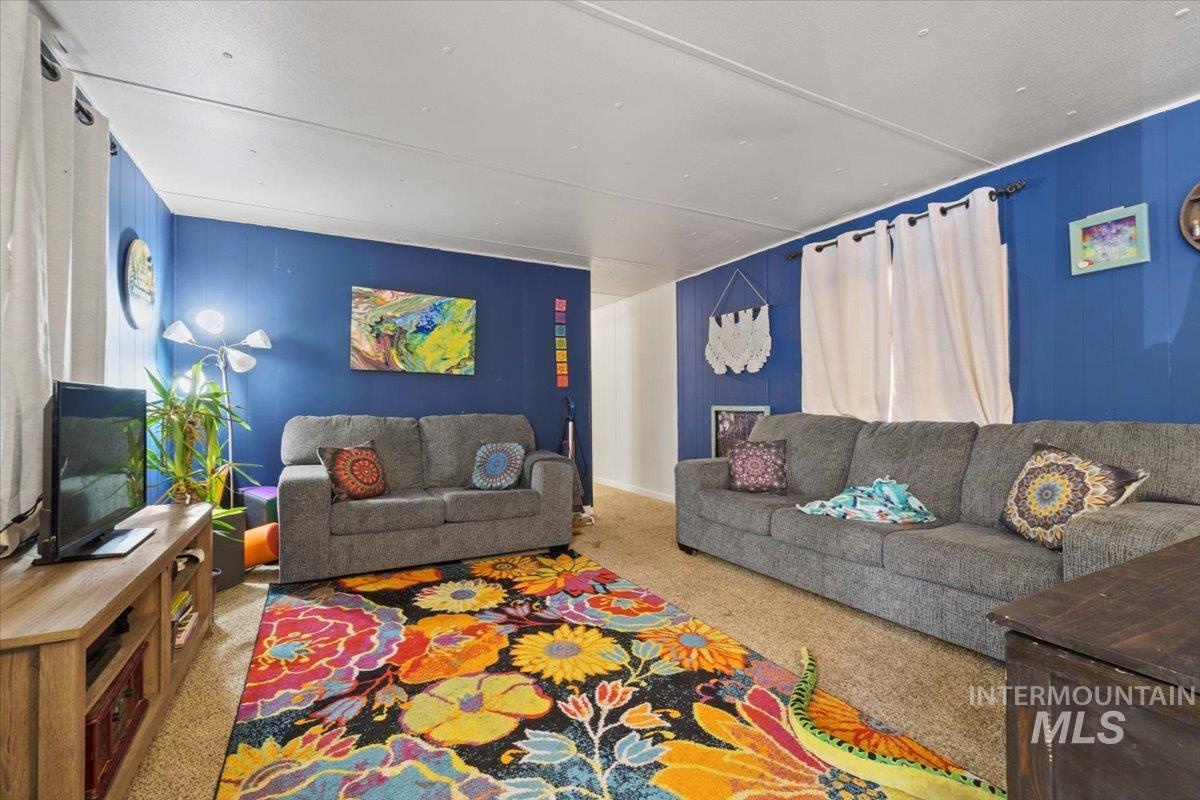 305 E Bills Ave. Unit: 2
