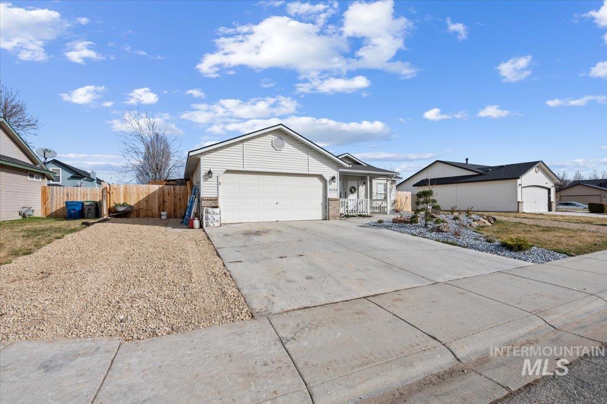 11146 W Ardyce St