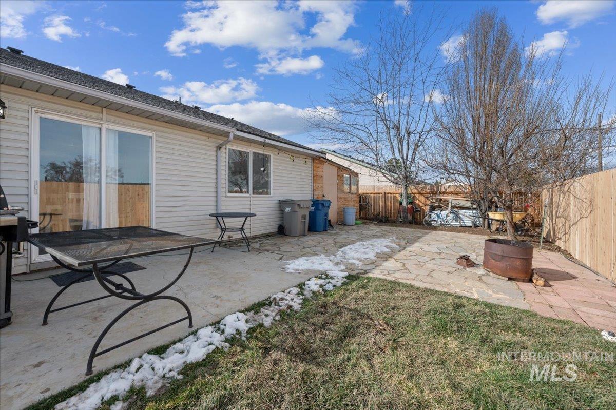 11146 W Ardyce St