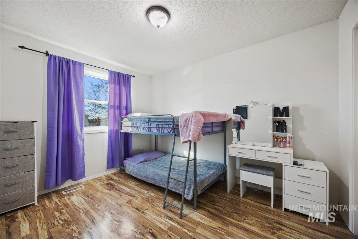 636 Spruce Creek Dr.