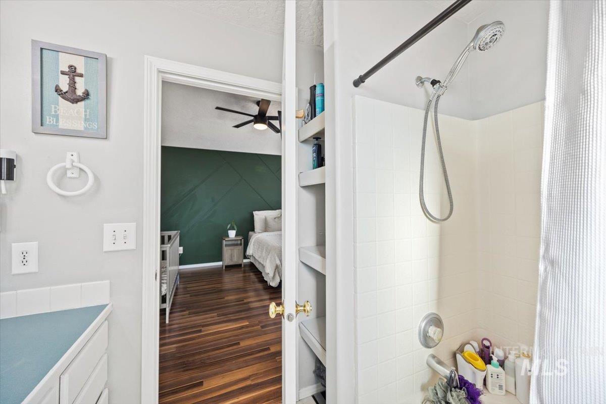 636 Spruce Creek Dr.