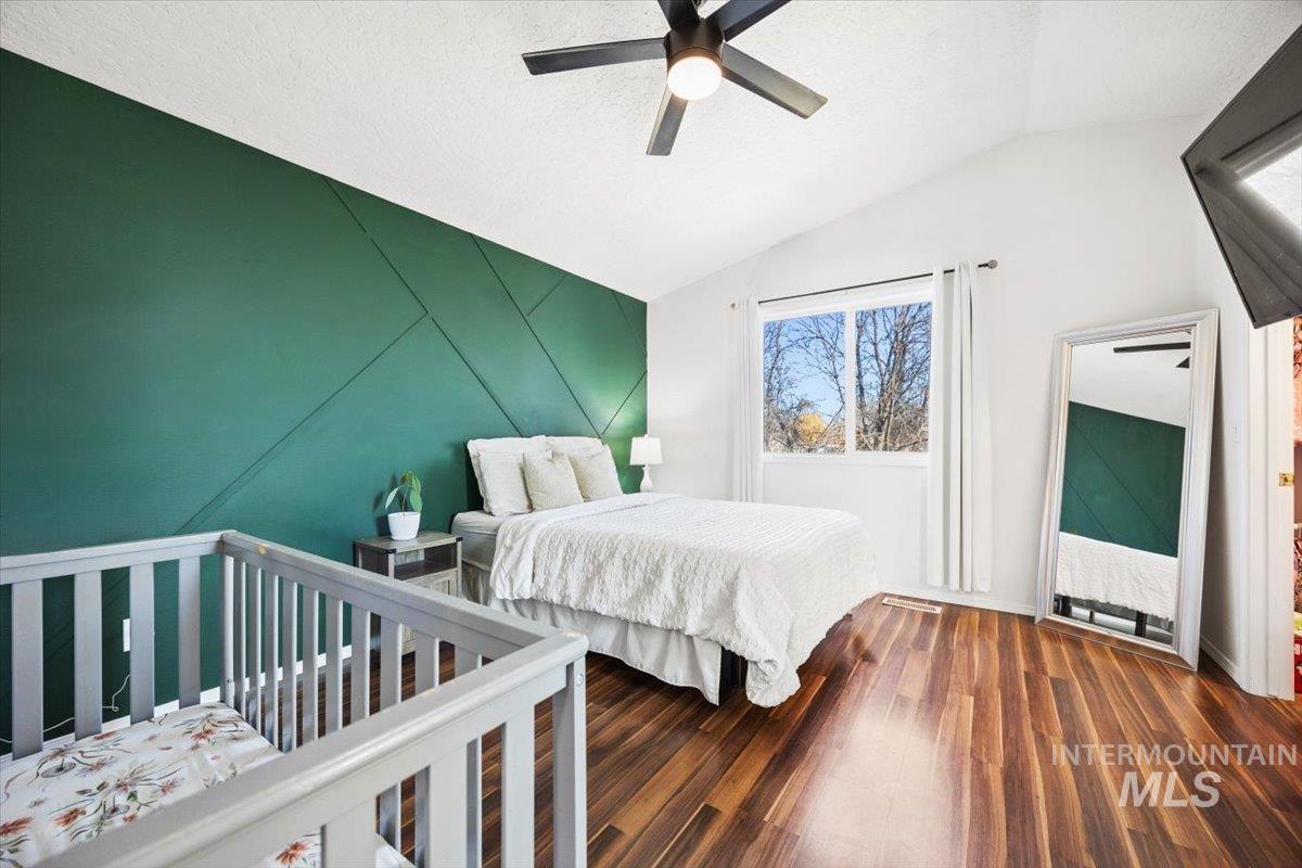 636 Spruce Creek Dr.