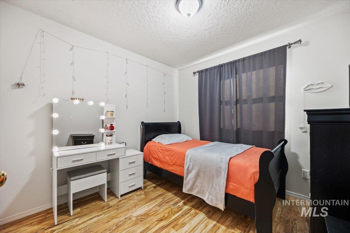 636 Spruce Creek Dr.