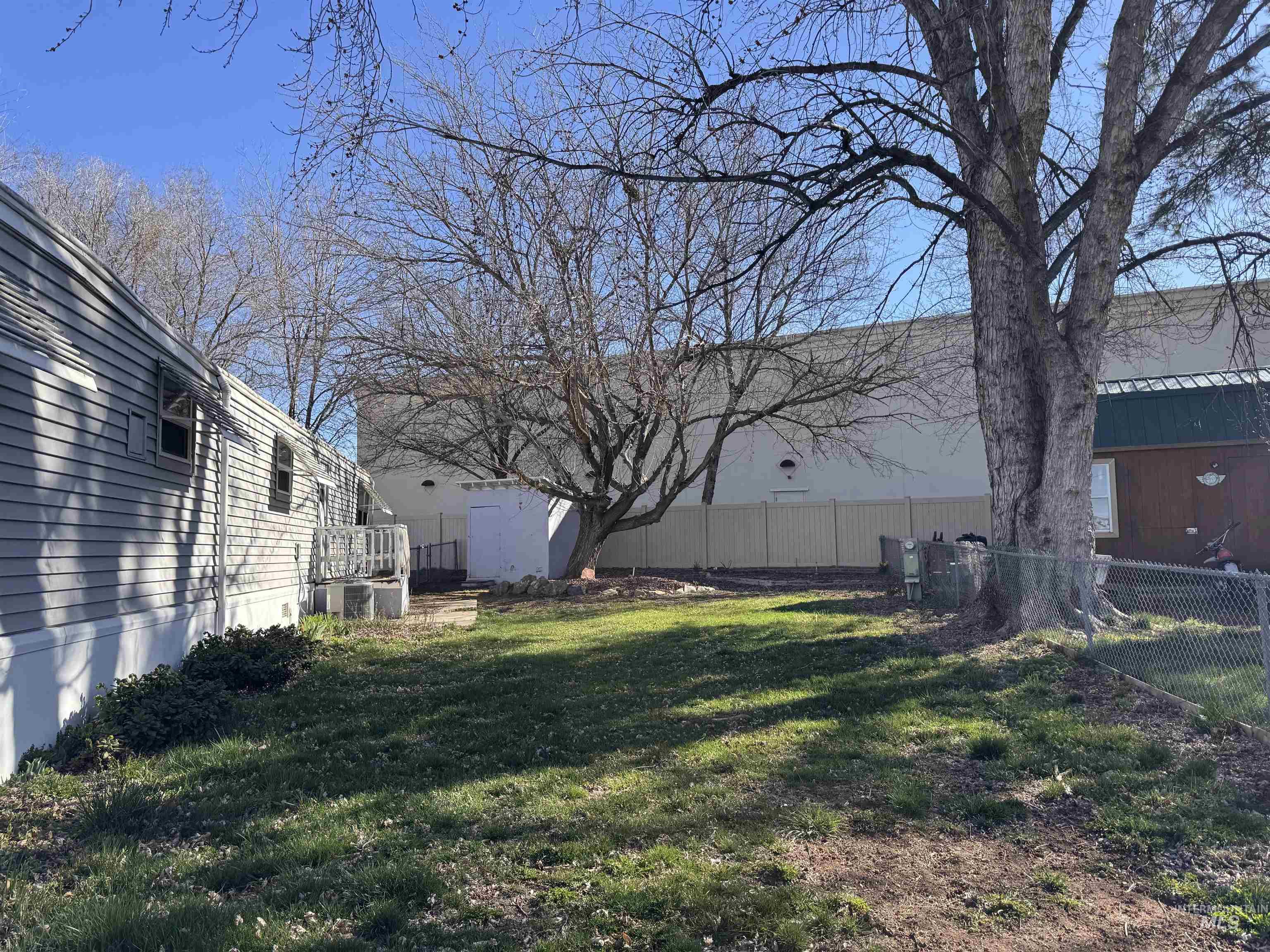 700 Fairview Ave Unit: 73