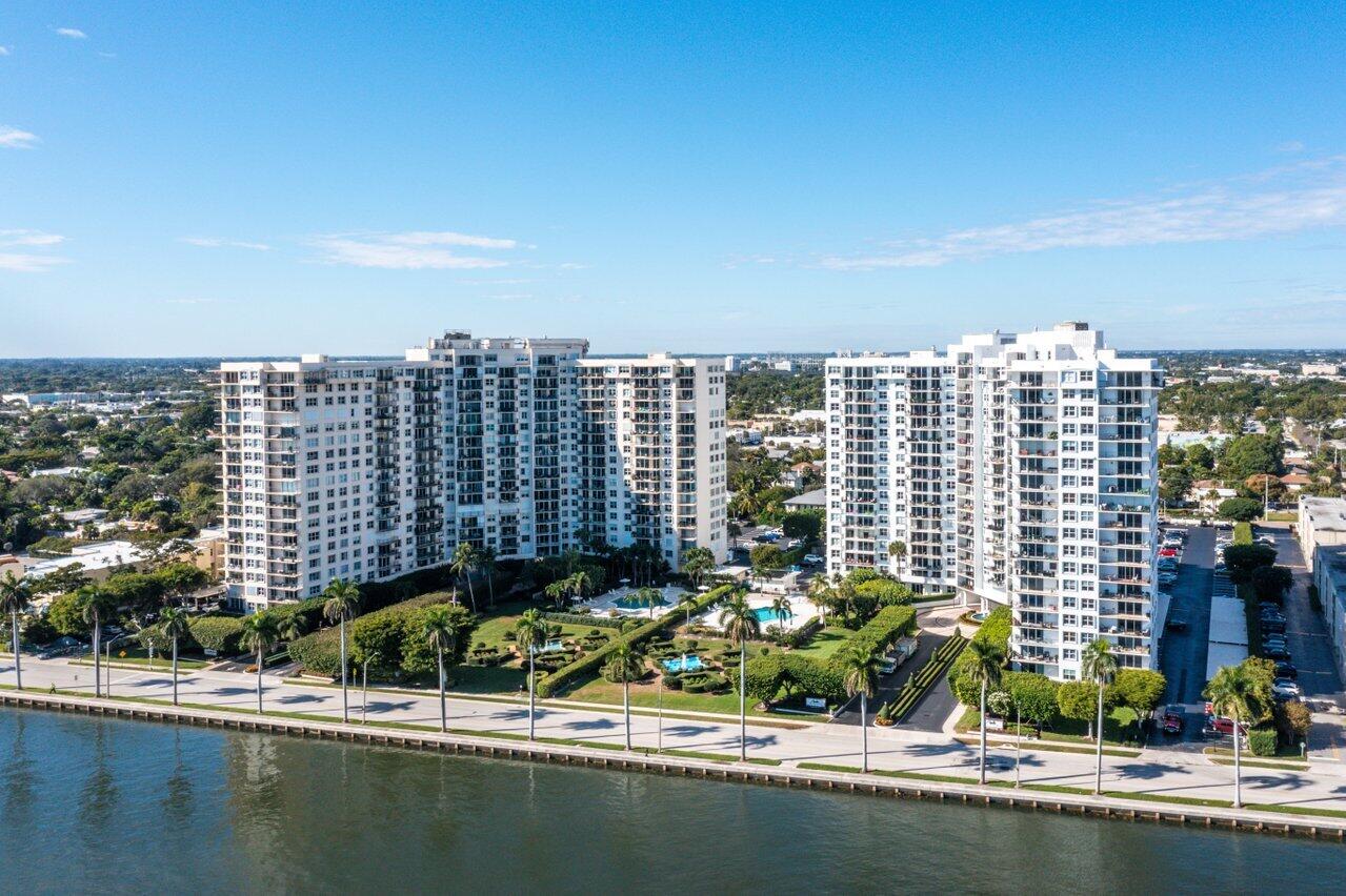 1801 S Flagler Drive 907