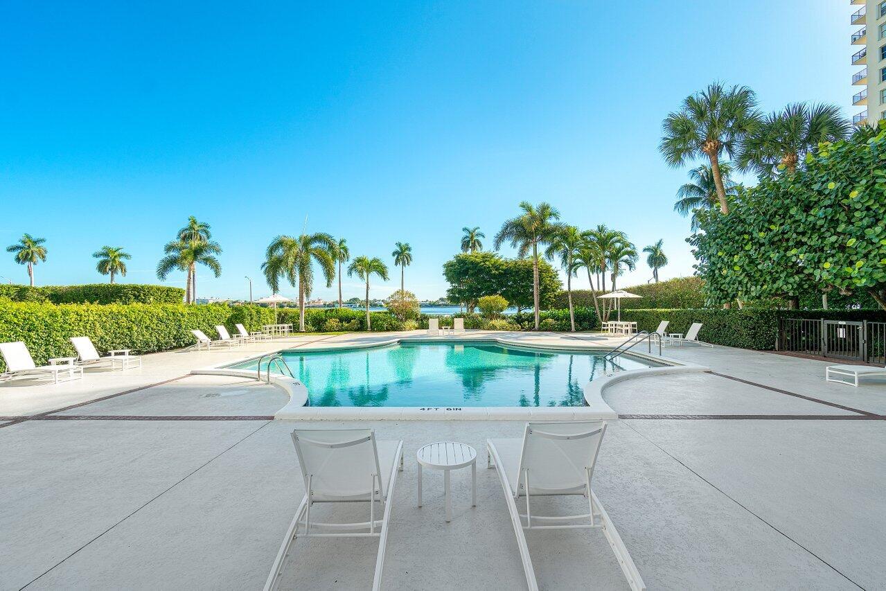 1801 S Flagler Drive 907