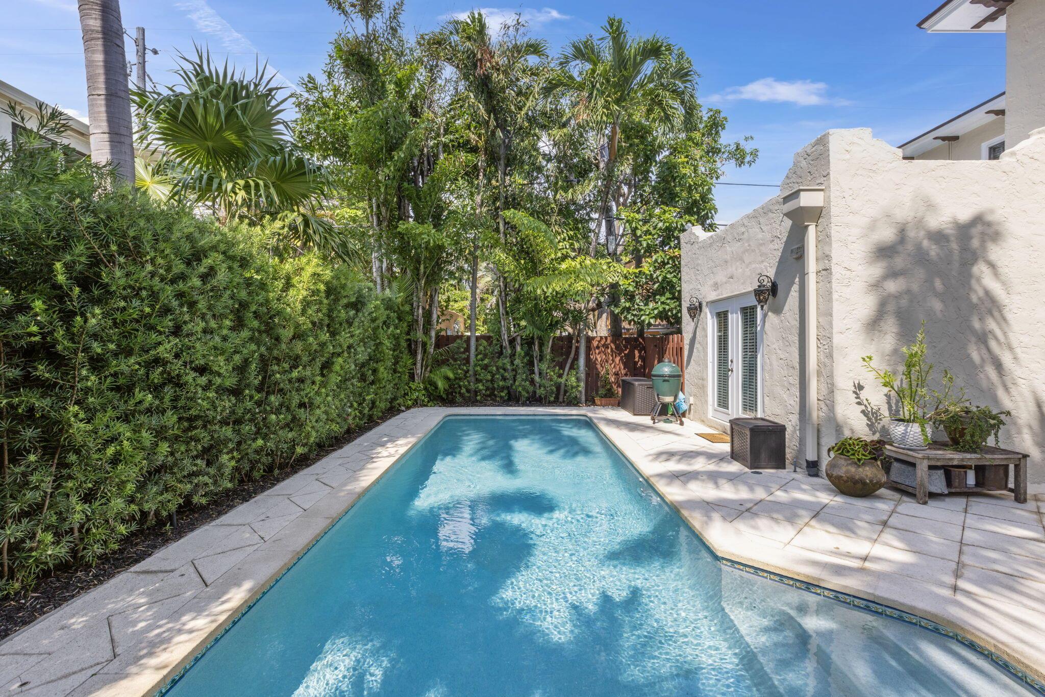 3225 Vincent Road