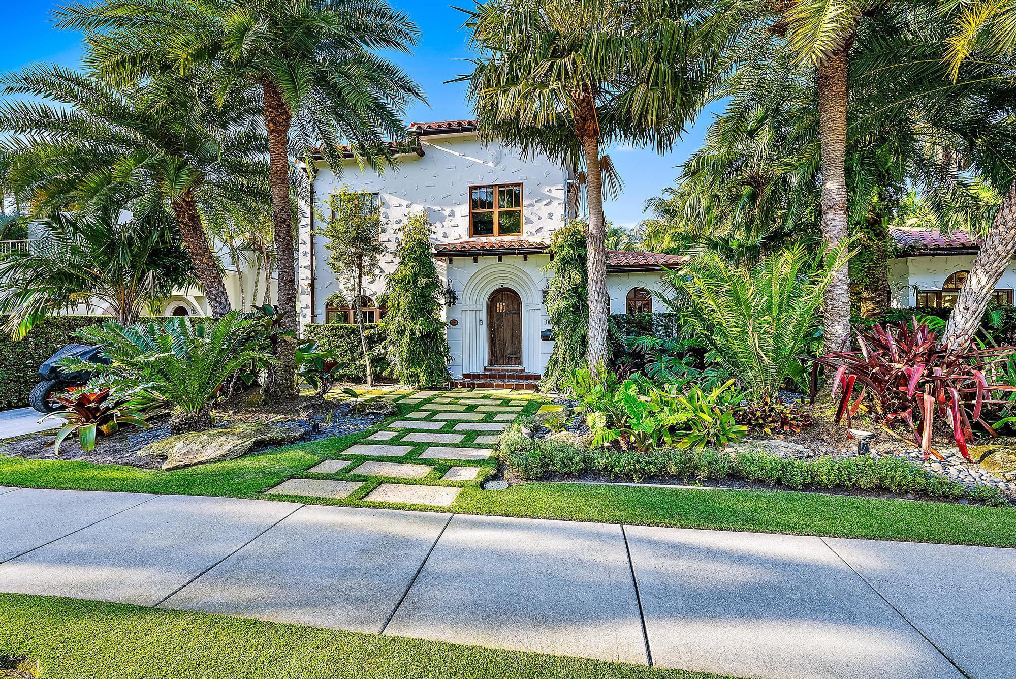 205 Monroe Drive