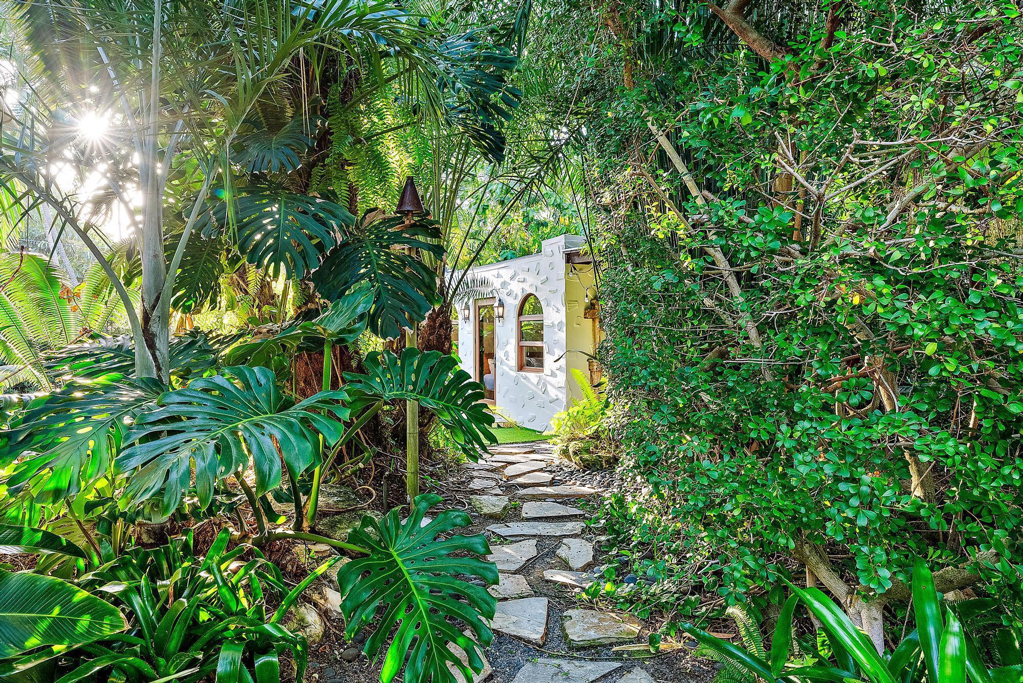 205 Monroe Drive