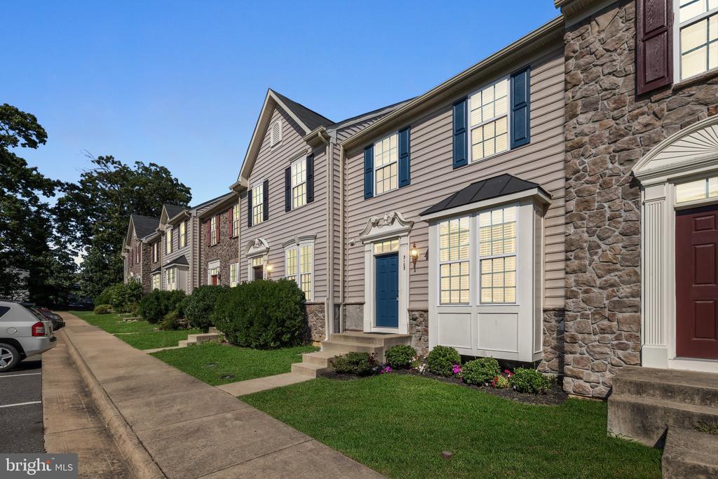 3103 ALLIANCE COURT