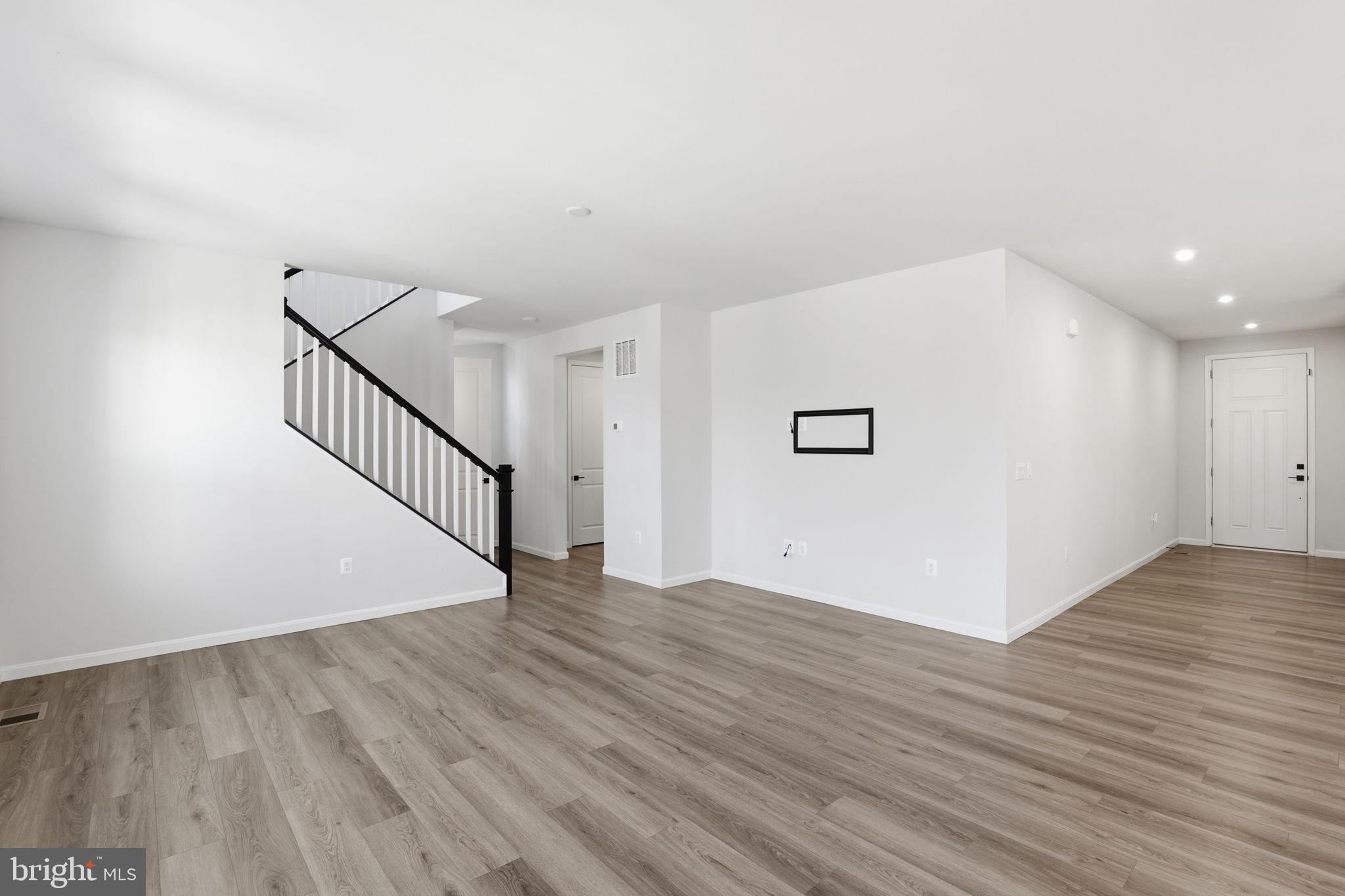 11425 BLUESTEM WAY