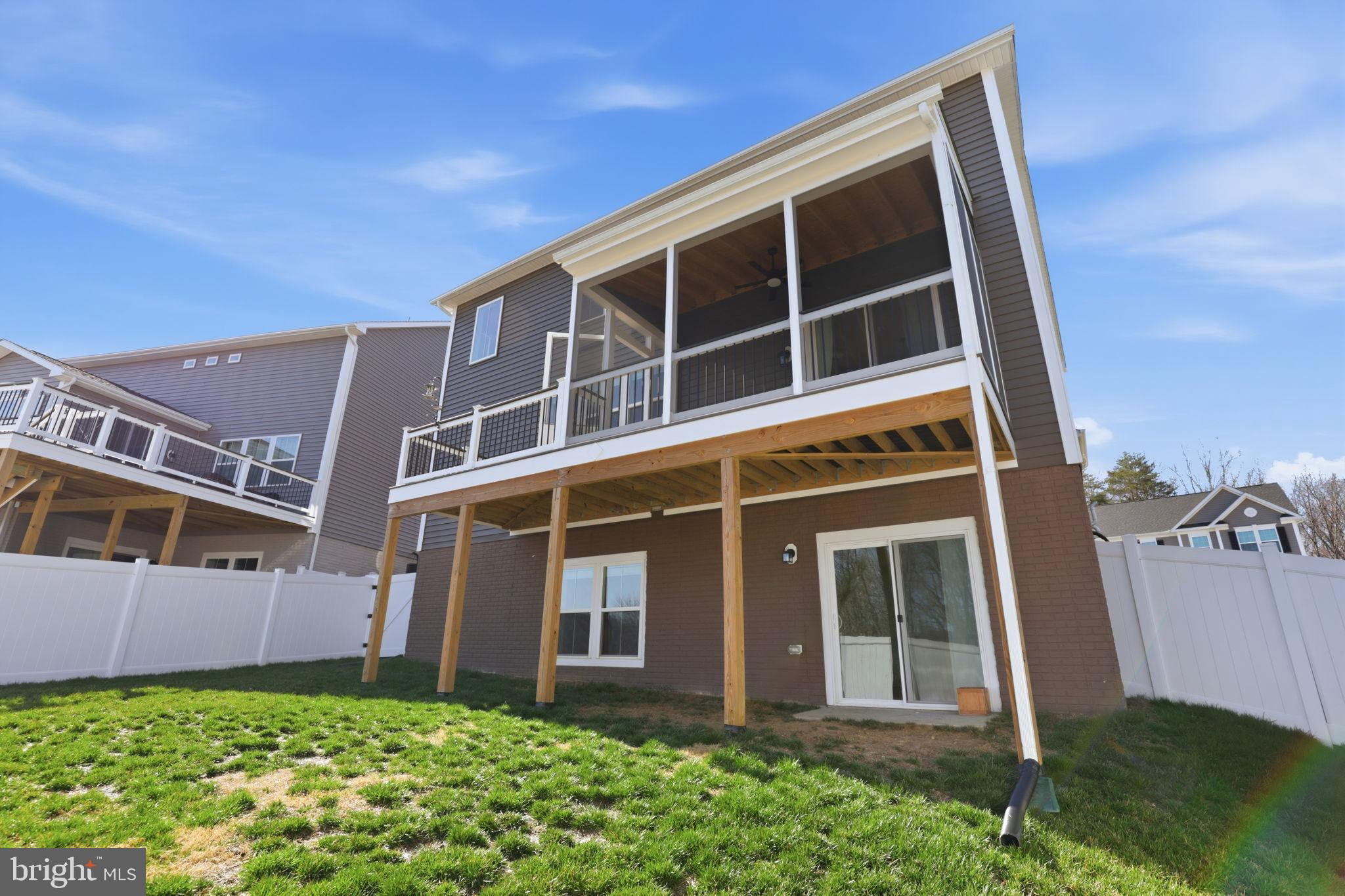 11425 BLUESTEM WAY