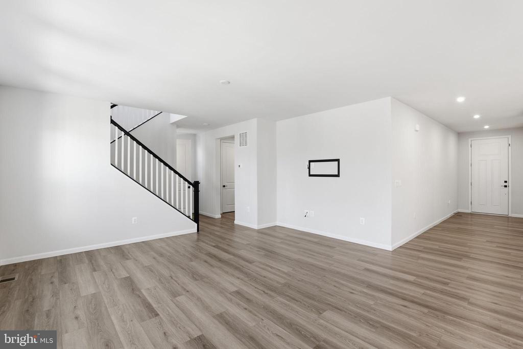 11425 BLUESTEM WAY