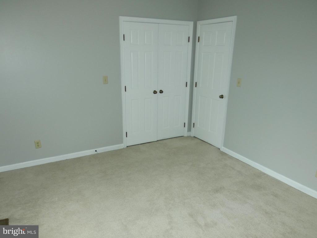 53 KELLY WAY