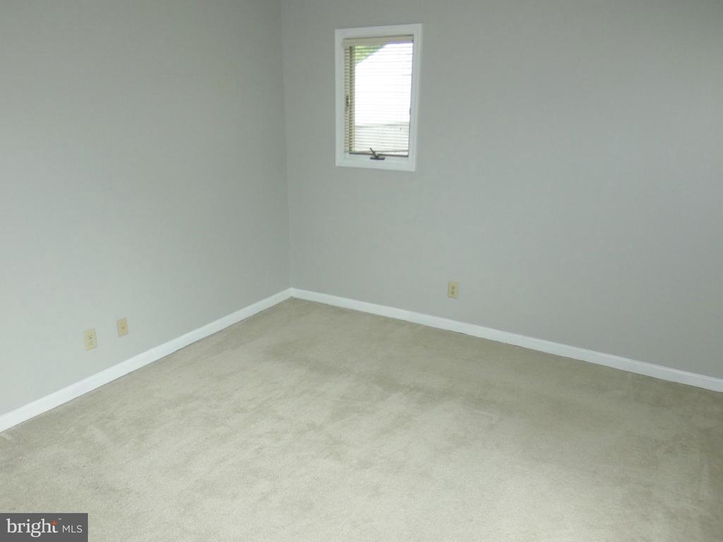 53 KELLY WAY