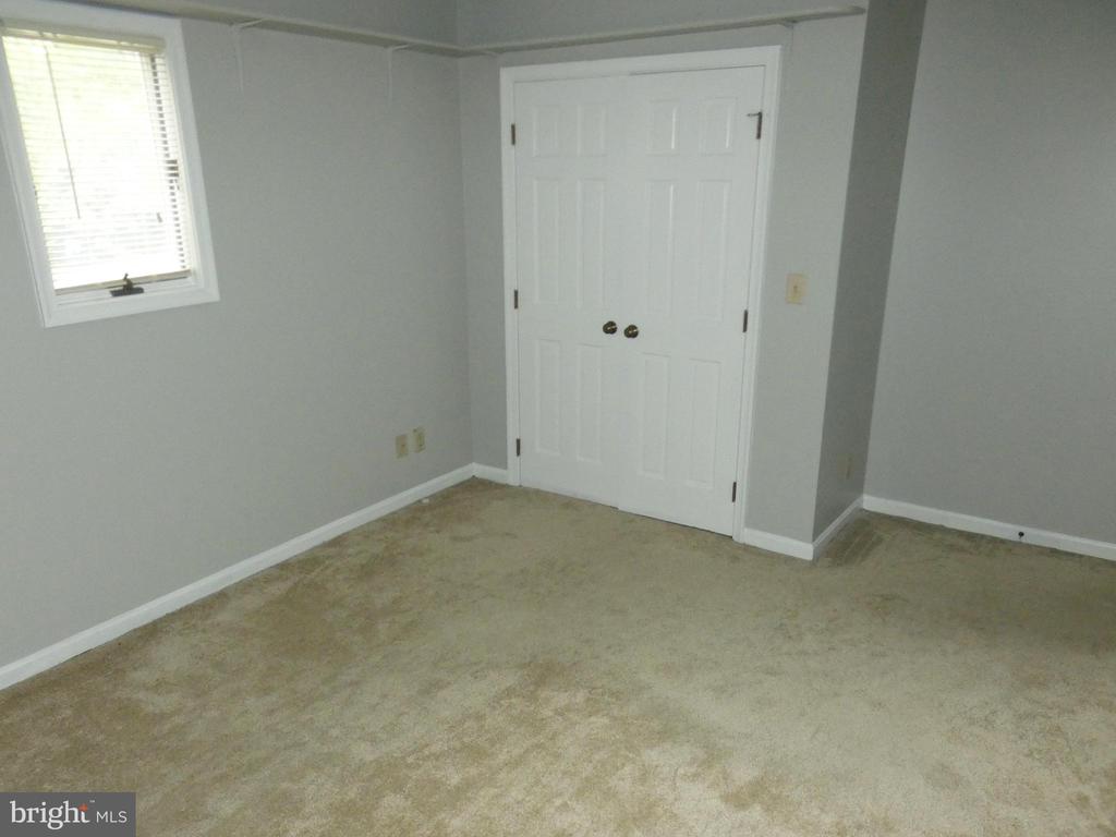 53 KELLY WAY