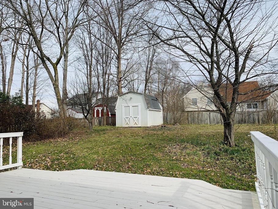15 S POINTE LANE
