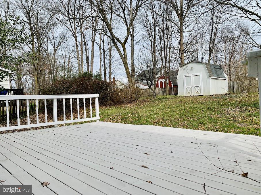 15 S POINTE LANE