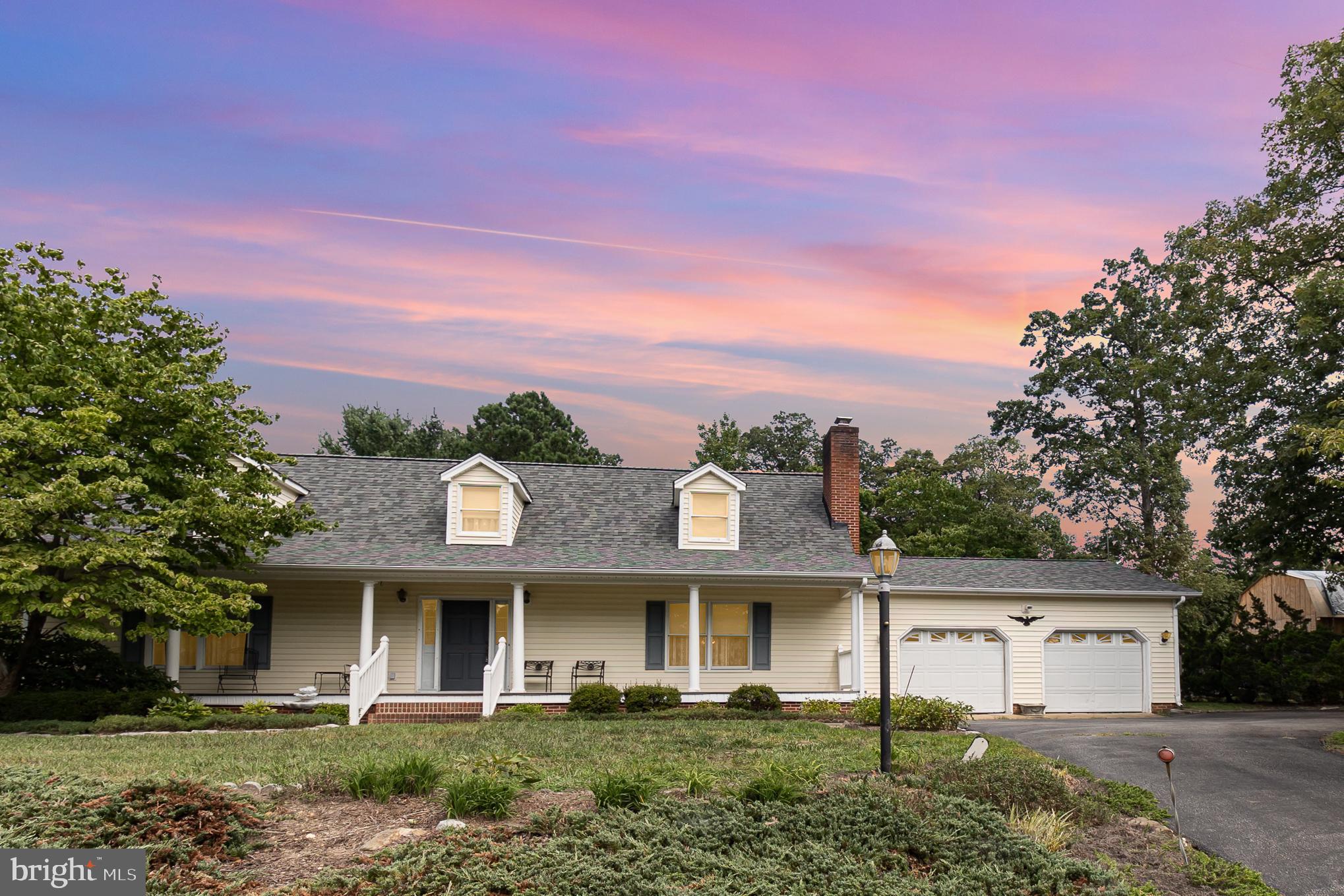 11 LORD FAIRFAX DRIVE