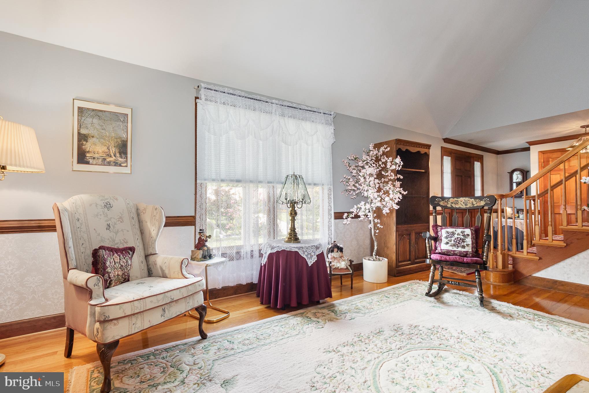 11 LORD FAIRFAX DRIVE