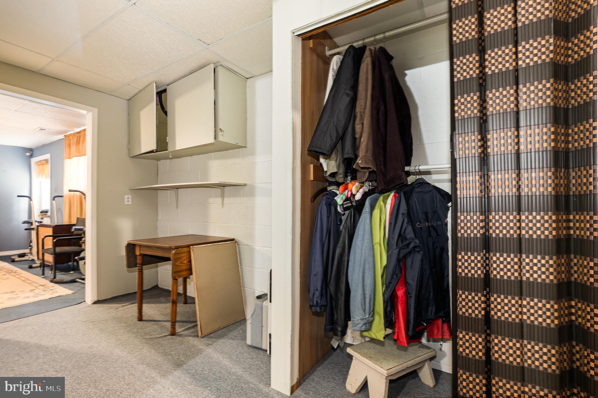 11 LORD FAIRFAX DRIVE