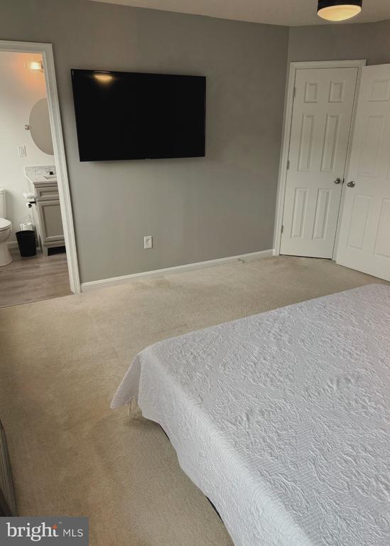 102 WINDJAMMER COURT