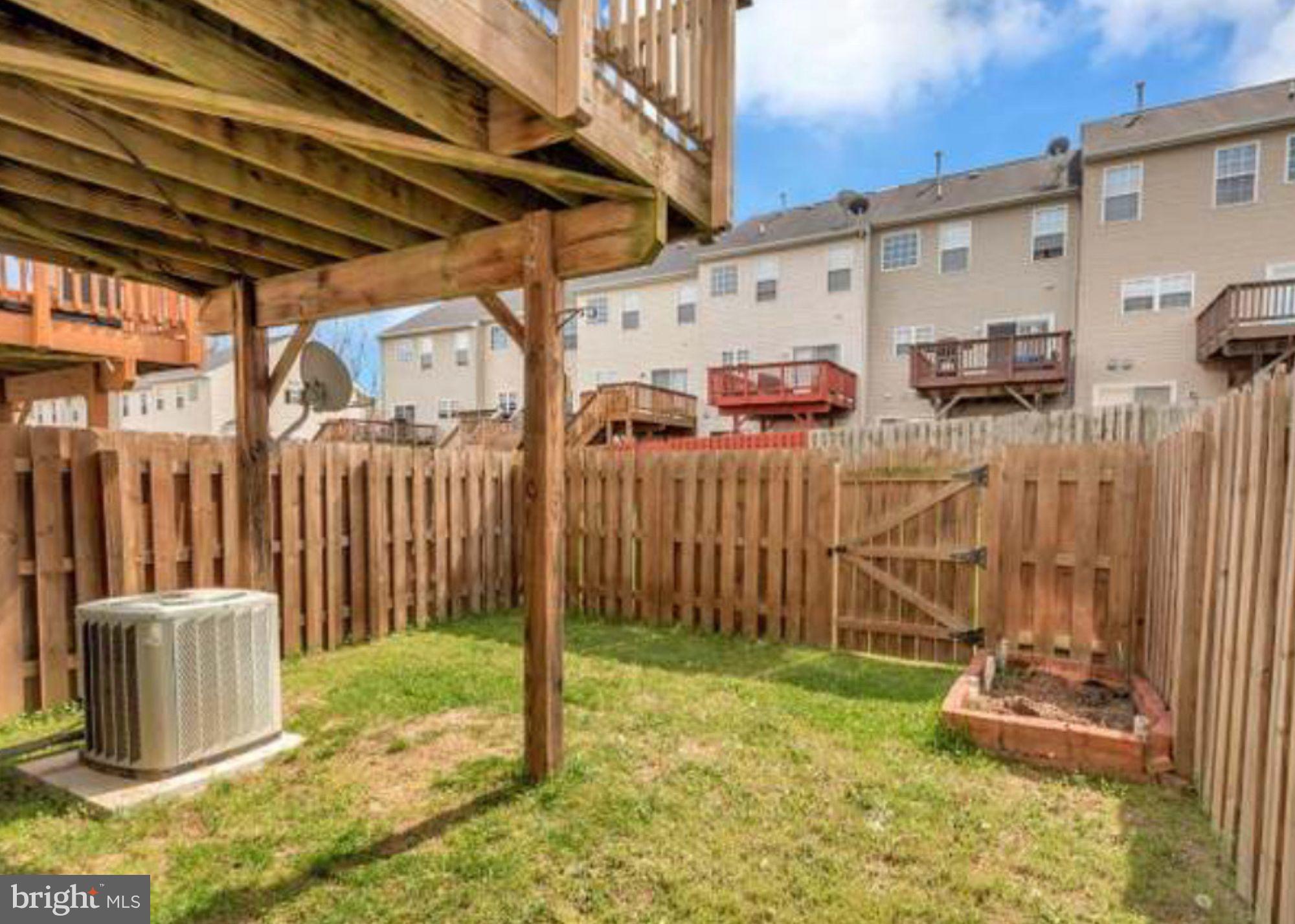 102 WINDJAMMER COURT