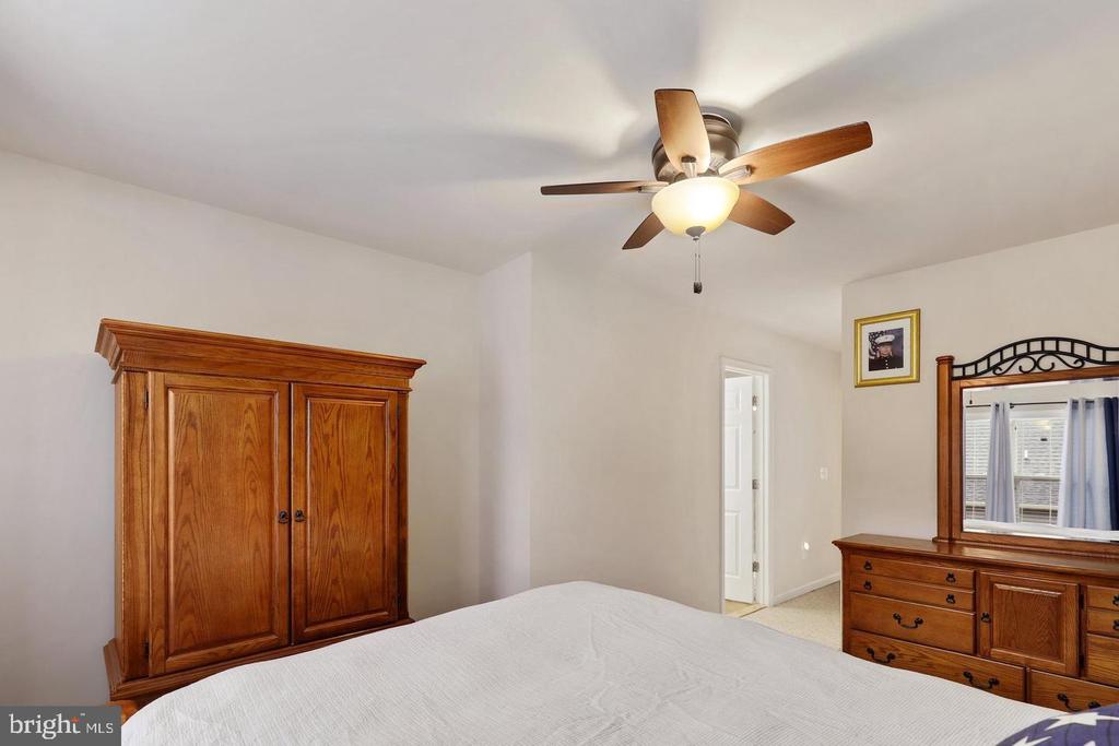205 WOODSTREAM CIRCLE 2984