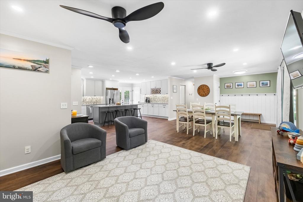 230 RICHARDS FERRY ROAD